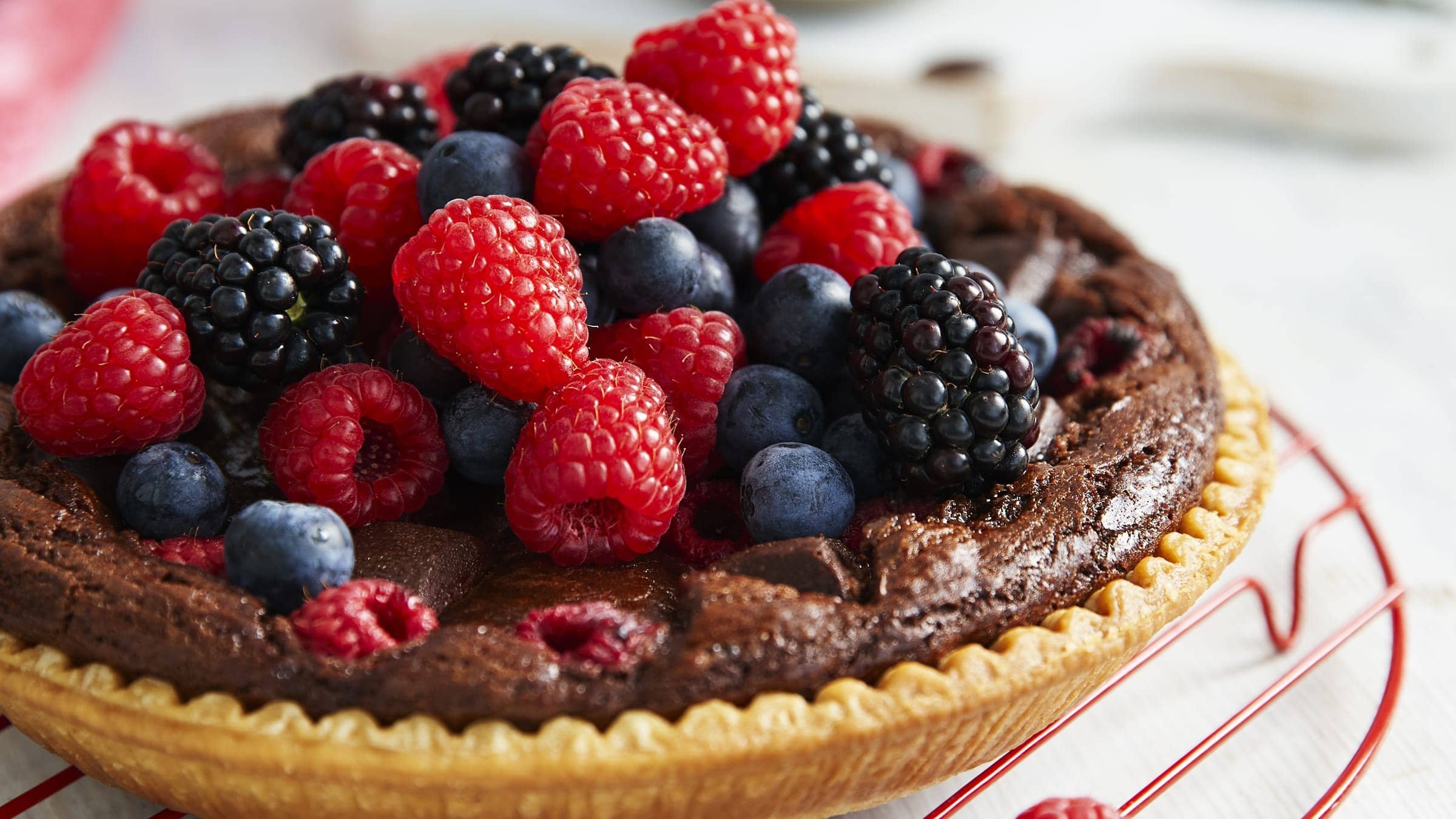 Nutella Raspberry Brownie Pie | Pampas