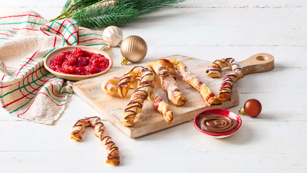 Pampas™ Puff Pastry Candy Canes with Nutella®​