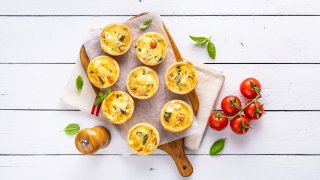 goat cheese and cherry tomato tartlets